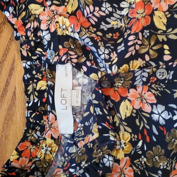 Loft Mixed Media Sleeveless Floral Ruffle Neck Blouse, size SP - Picture 2 of 5